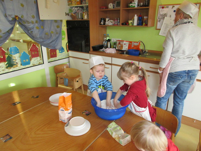 Spielende Kinder